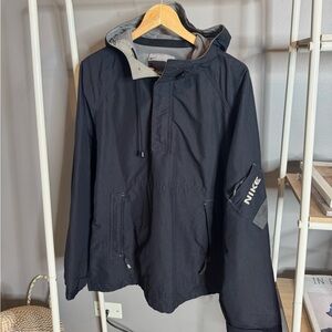 Y2K Nike Men's Black Jacket